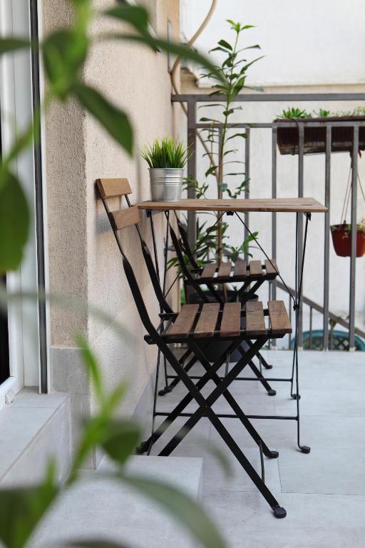 Temple Apartments Belgrade - Studio With Terrace