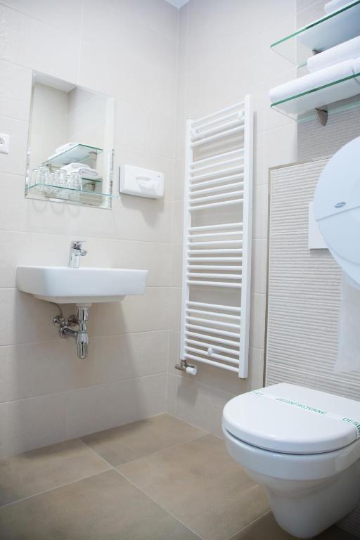 Koupelna v ubytování Motel Skalka