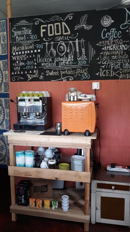 Kuchyň nebo kuchyňský kout v ubytování Coco Hostels - Weligama
