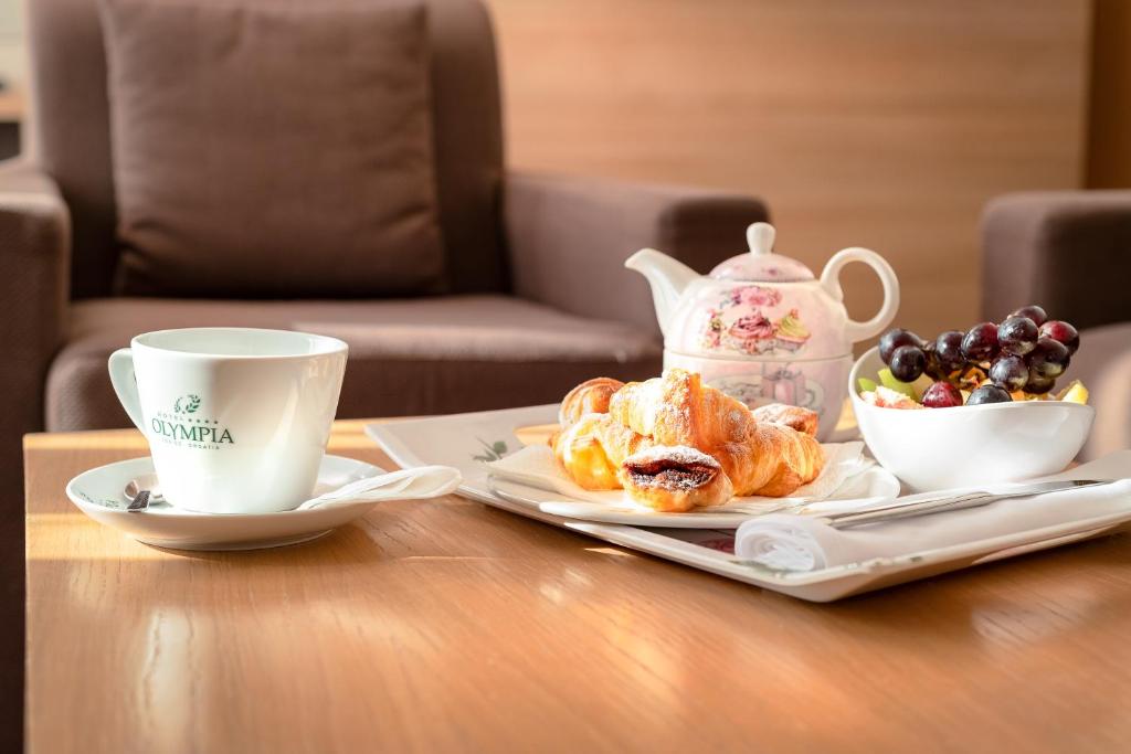 Hotel Olympia - 4