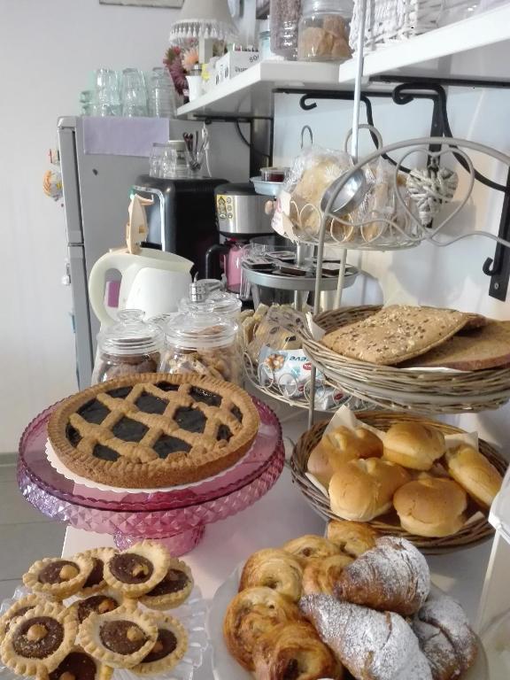 Jedlo v ubytovaní bed & breakfast alebo blízkom okolí