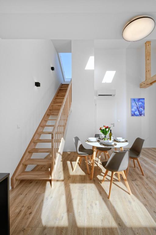 DownTown Suites Jugoslavska - Resim 24