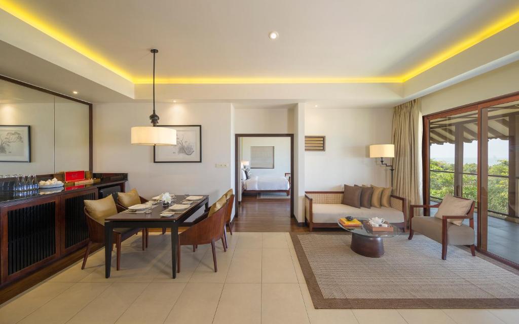 Anantara Kalutara Resort - One Bedroom Ocean View Suite