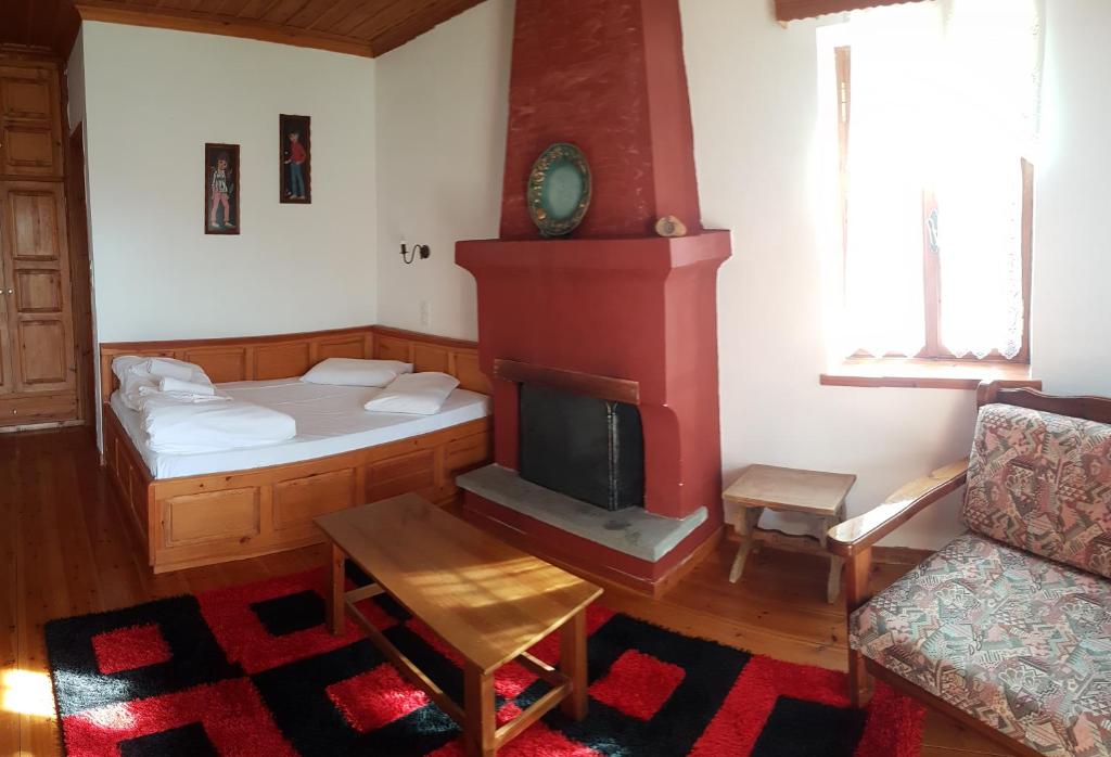 Postel nebo postele na pokoji v ubytování Kalliopi