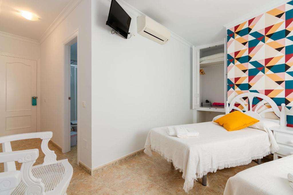 Hostal Luna de Nerja - Chambre Lits Jumeaux Avec Salle De Bains