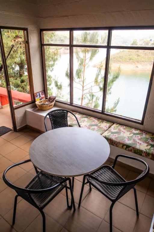 Posezení v ubytování Ecolodge Bahia del Peñón