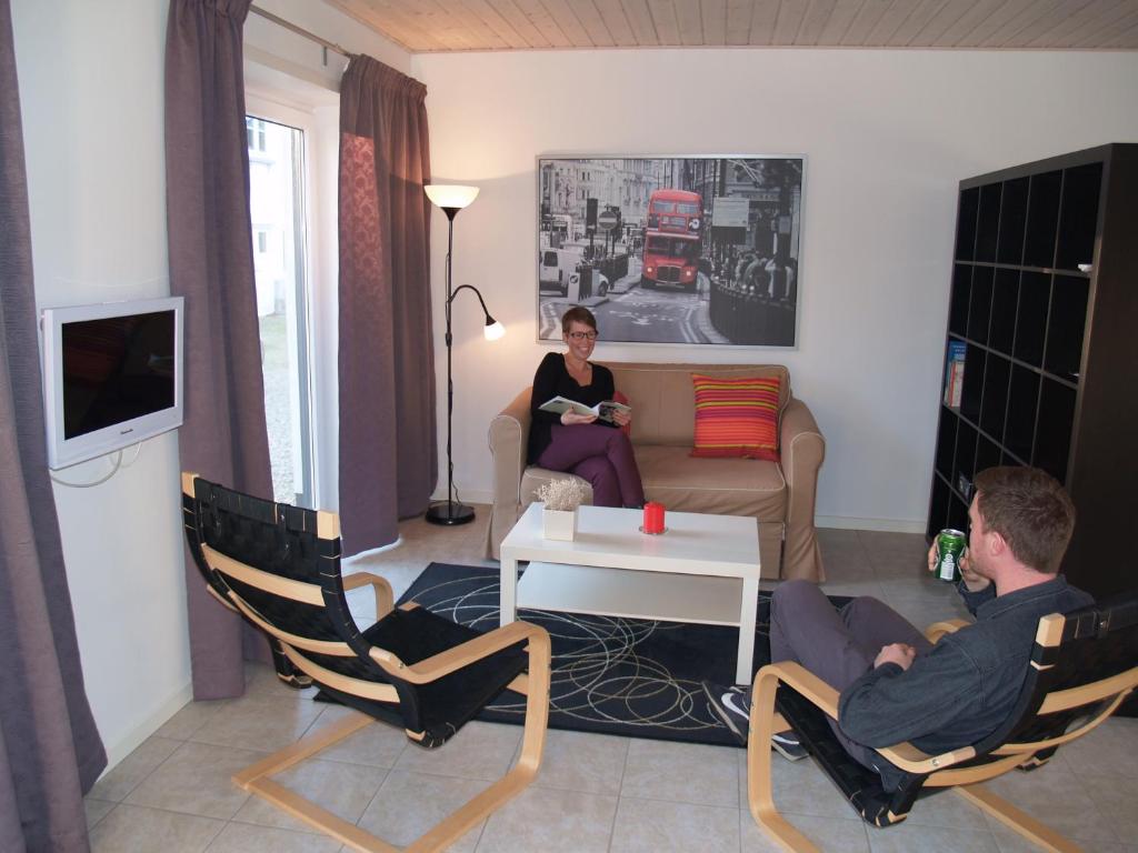 TV a/nebo společenská místnost v ubytování Juhl's Bed & Breakfast