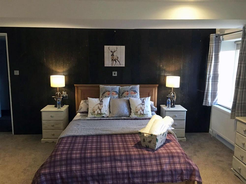 Postel nebo postele na pokoji v ubytování Lodbourne House B&B
