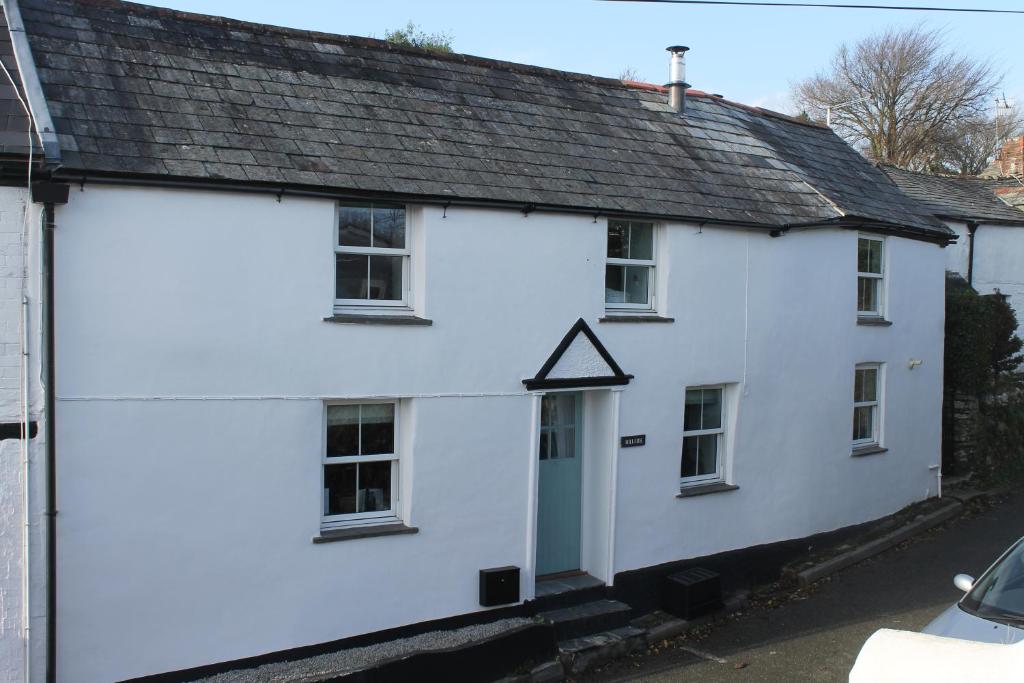 Hoone, kus puhkemaja asub