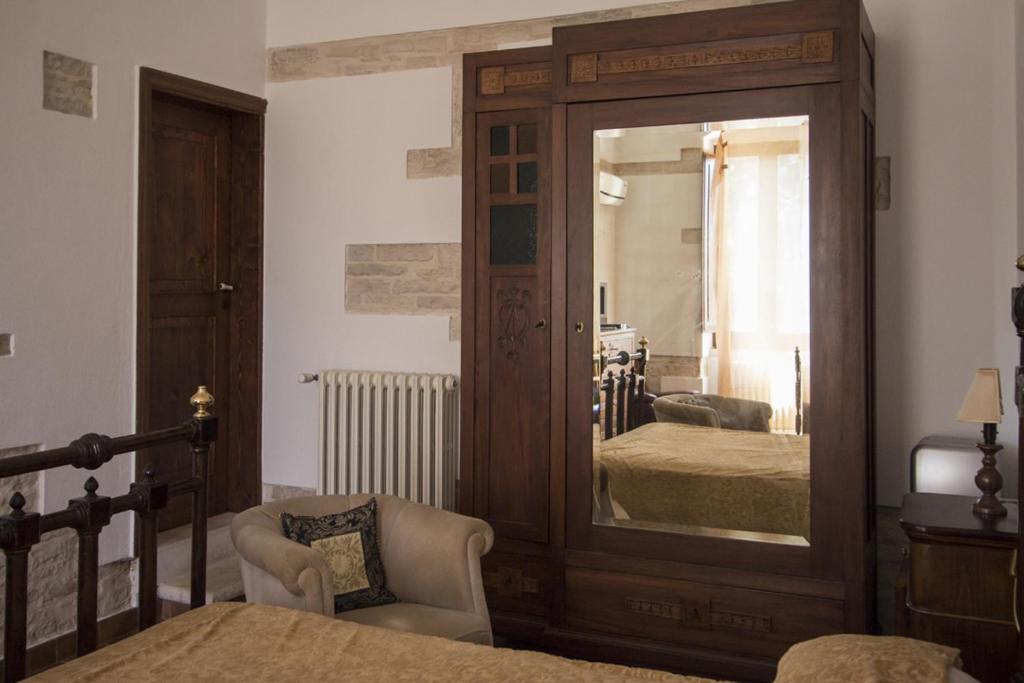Kép MASSERIA CITULO Il Pino grande szállásáról Castel del Montéban a galériában