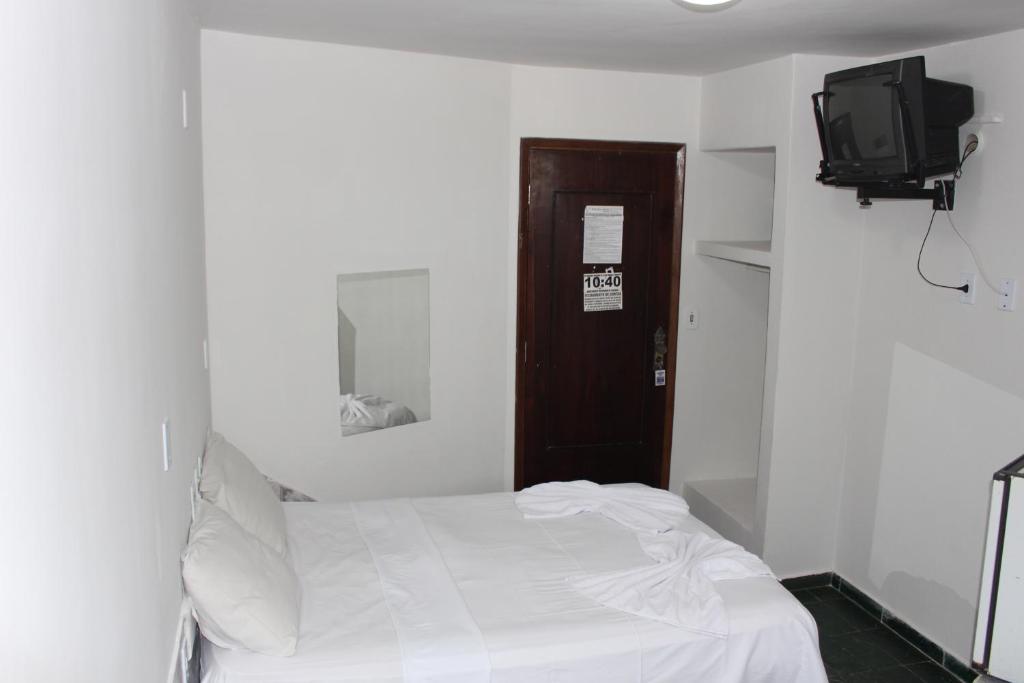  Bica Pau Hotel