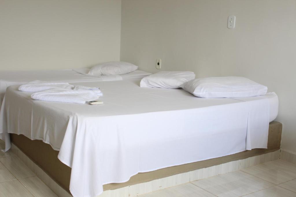  Bica Pau Hotel