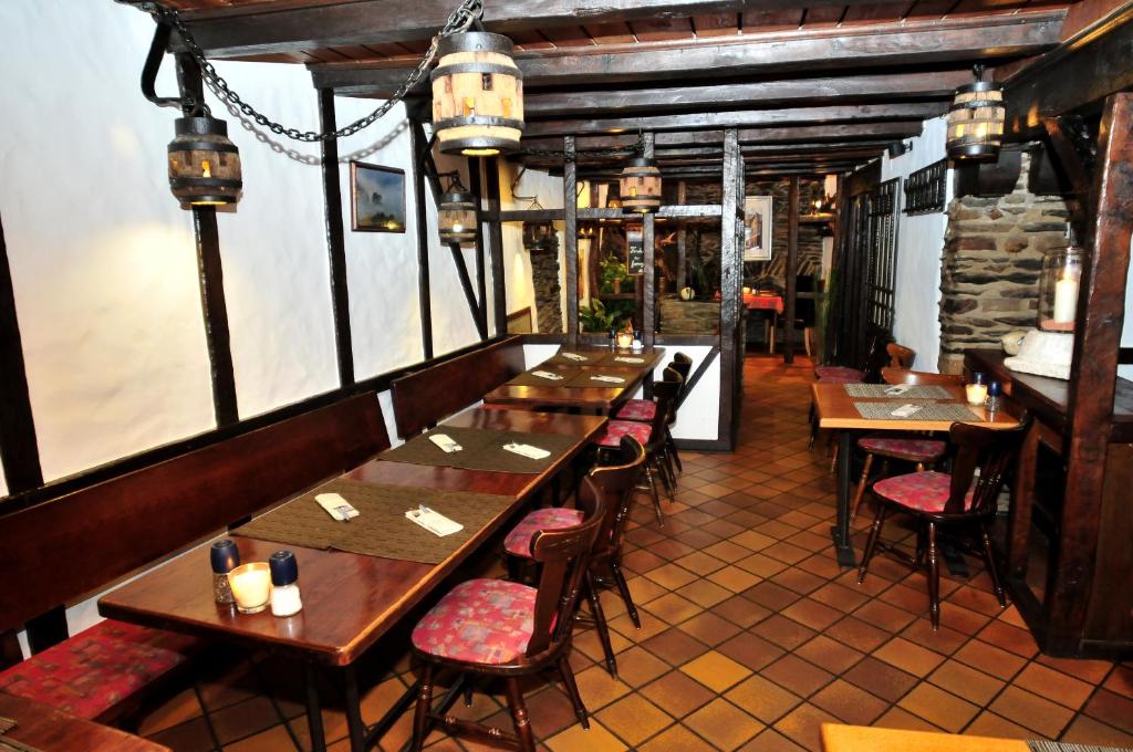 Restaurace v ubytování Auberge Aal Veinen