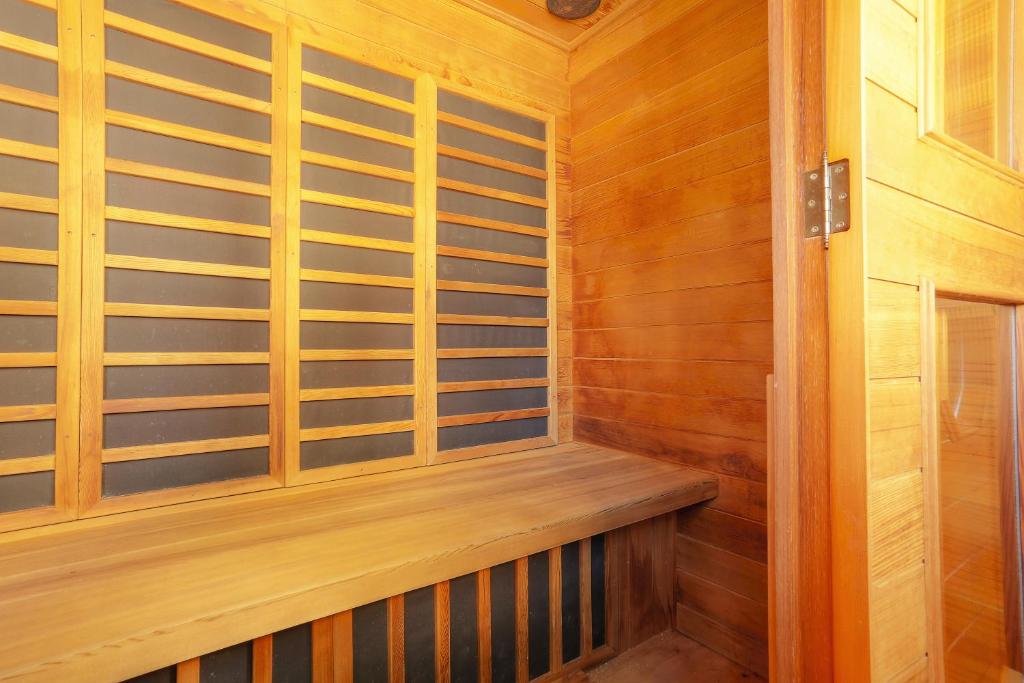 Фотография из галереи L'Oiseau de L'Ocean Tourist Residence во Флик-ан-Флаке