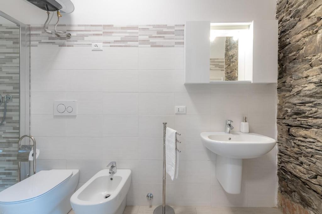 Łazienka w obiekcie Il Giardino di Riomaggiore Suite