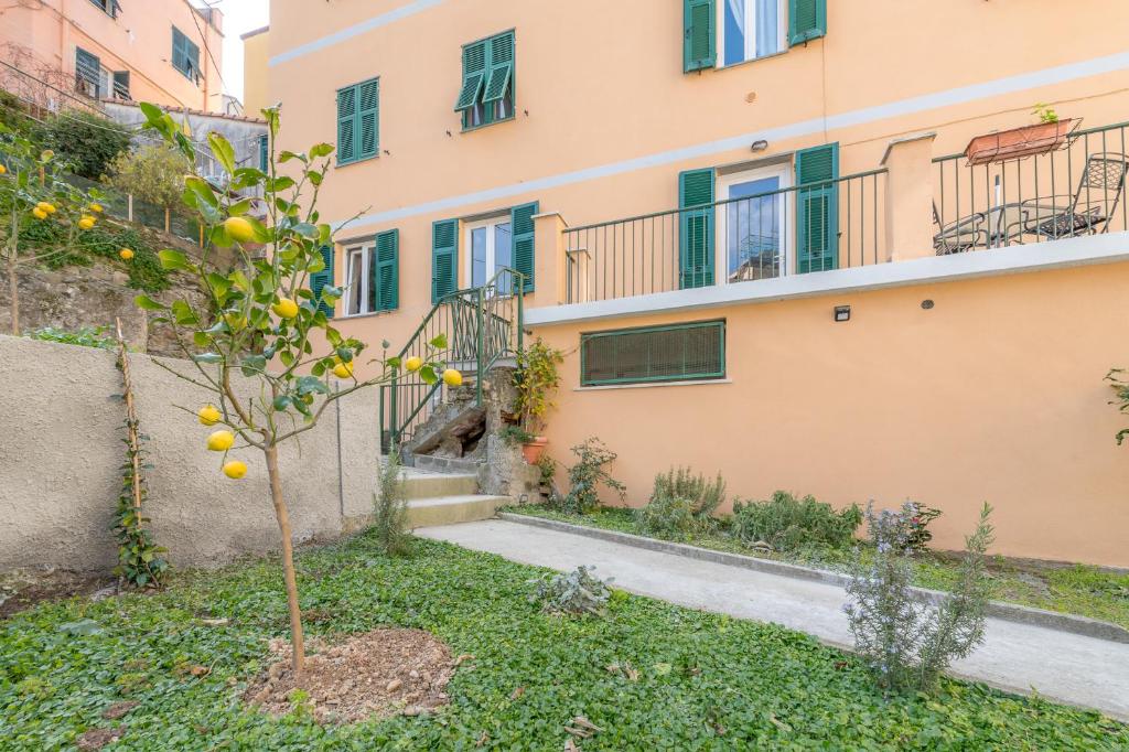 Ogród w obiekcie Il Giardino di Riomaggiore Suite