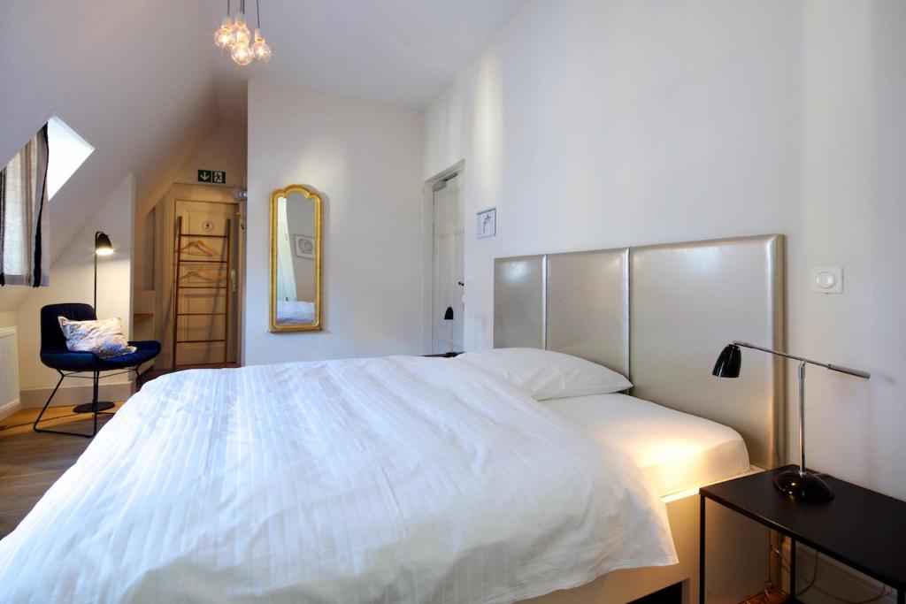 Postel nebo postele na pokoji v ubytování Hotel Fregehaus