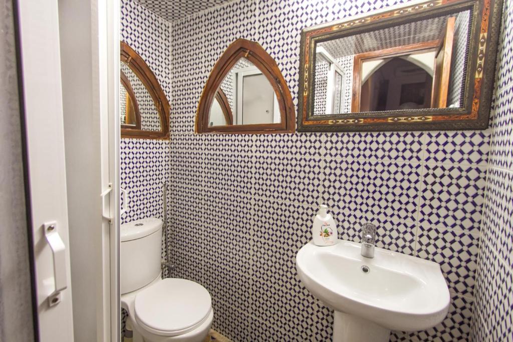 Riad Dar Mansoura 욕실