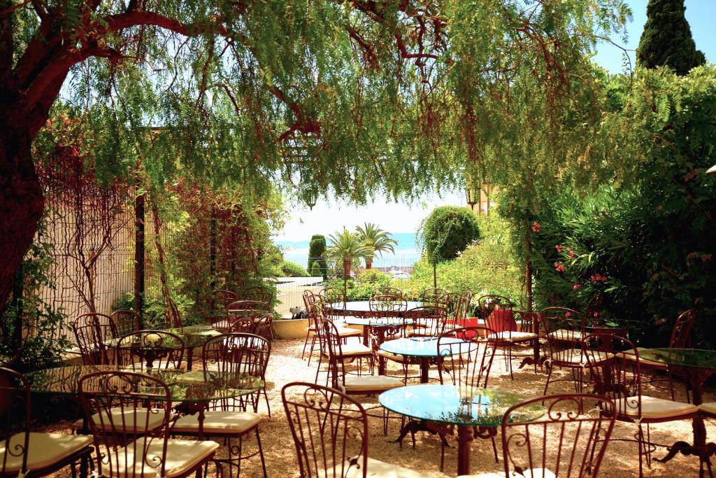 Vrt u objektu Hotel Royal Bon Repos