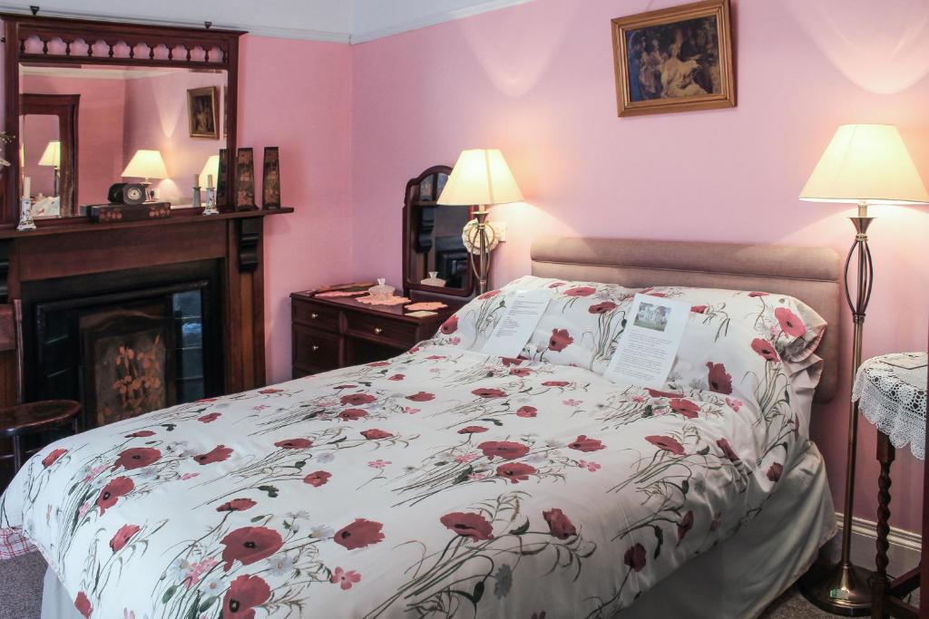 Ballyhargan Farm House - Camera Doppia Con Bagno Privato- Camera N. 1