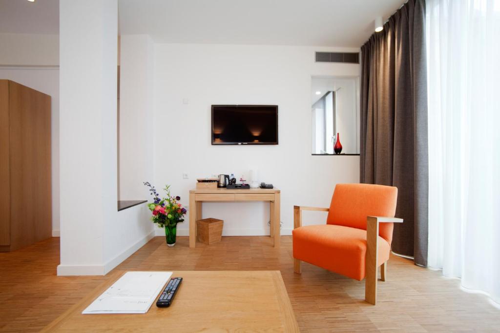 The Bank Hotel - Resim 30