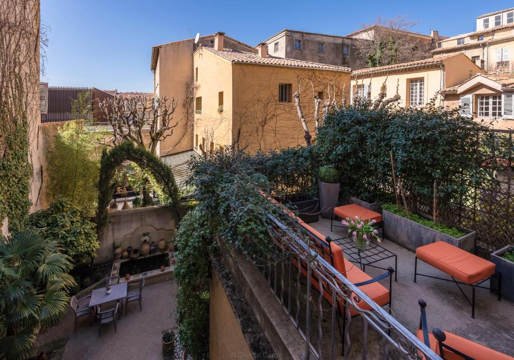 Hôtel Particulier Le 28 - Spa & Art Luxury Design - 4