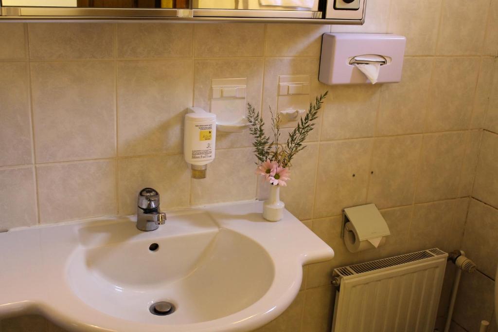 Koupelna v ubytování Hotel Fährhaus Ziehl