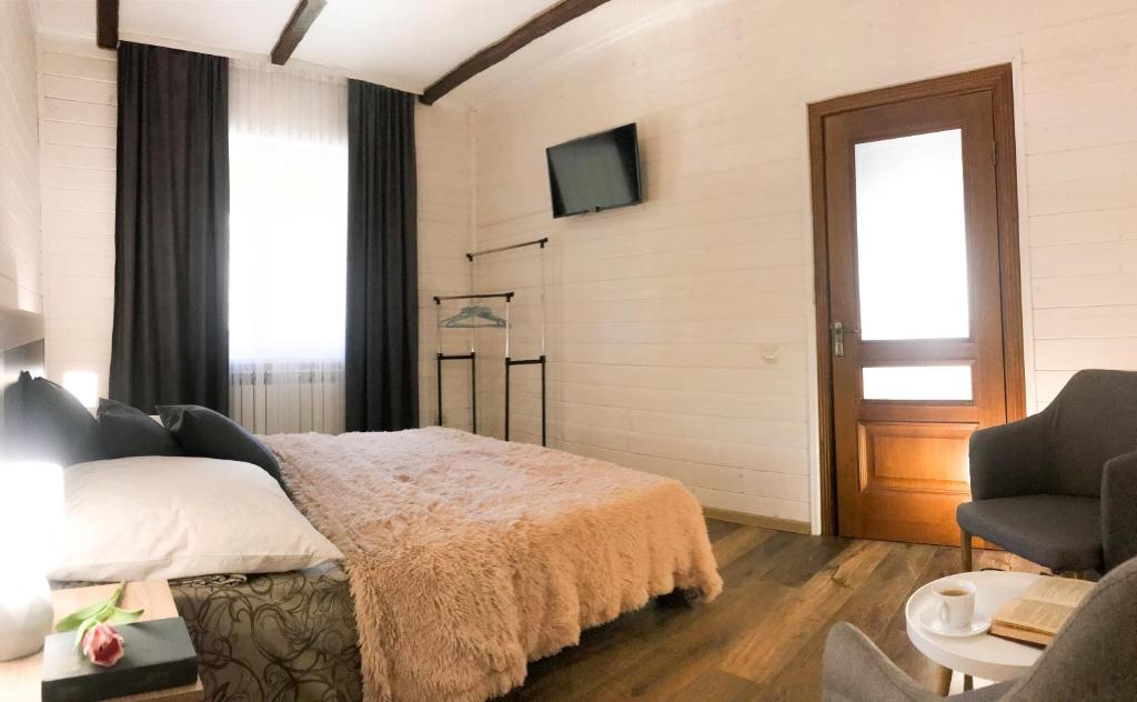 Чотири сезони - Double Room With Mountain View