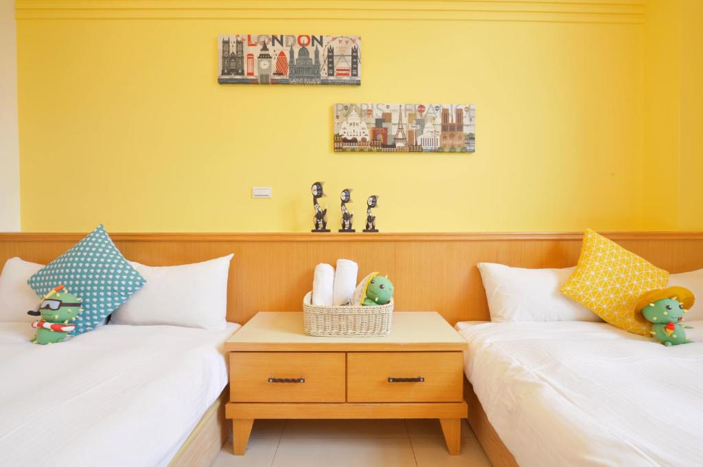 PHSEA INN - Standard Doppelzimmer Mit Zwei Doppelbetten
