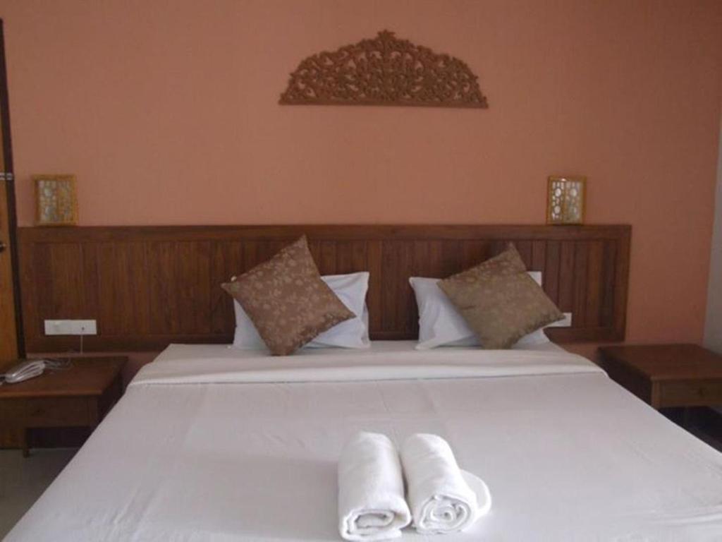 Butnamtong Hotel - Habitación Doble De Lujo