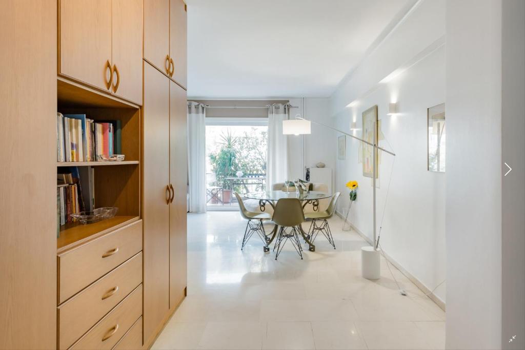 Fotografie z fotogalerie ubytování Athenian Riviera Beach Apartment v Aténách