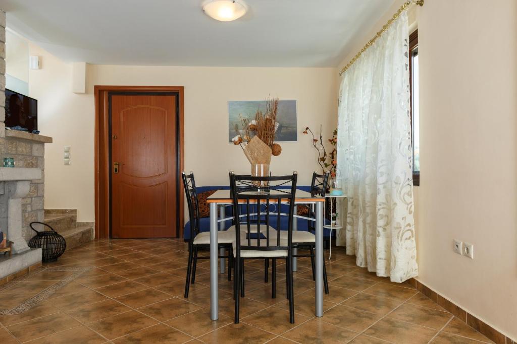 Posezení v ubytování Glyfada Villas