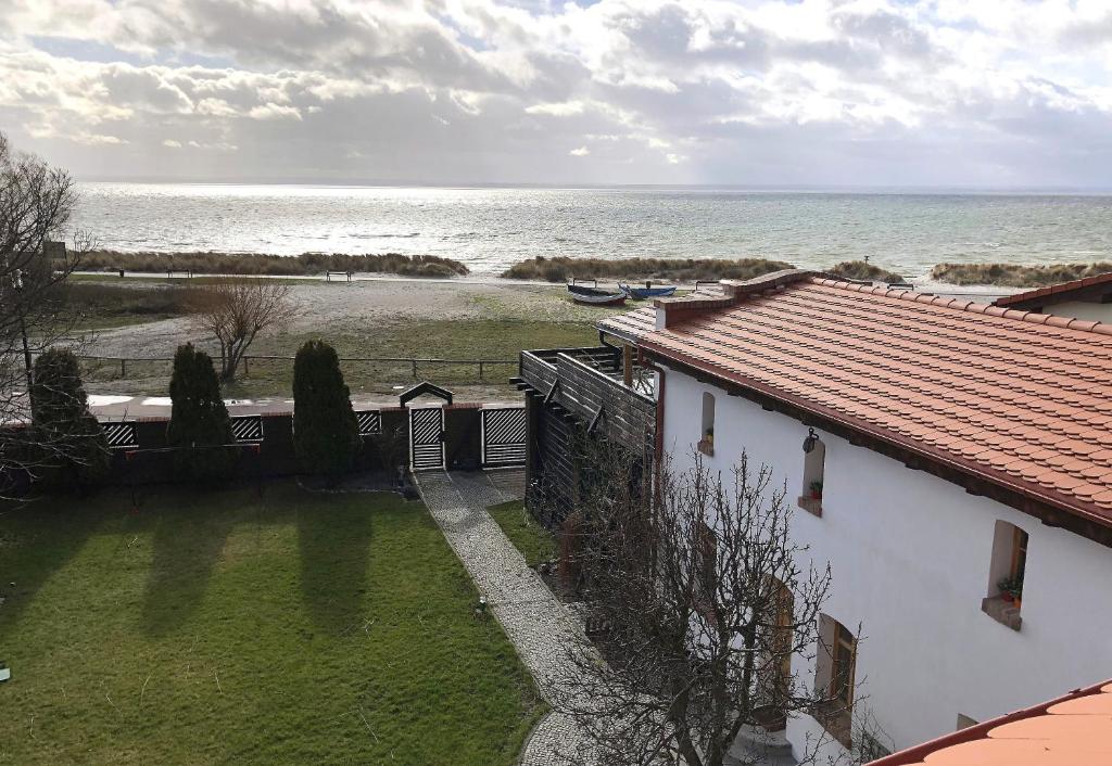 a house with a view of the ocean at Normandia in Kuźnica