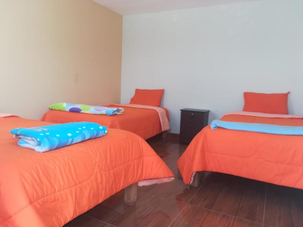 Arum Qurpawasi Hospedaje - Habitación Triple Básica Con Baño Compartido