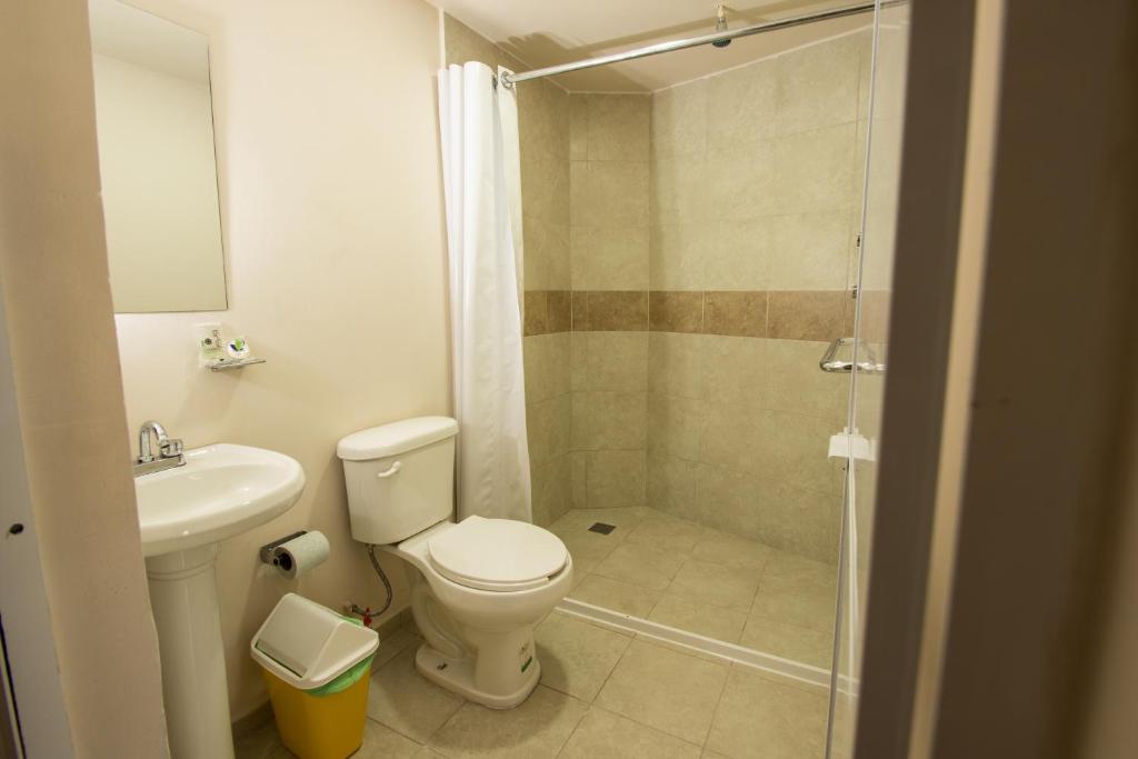 Koupelna v ubytování Casa de Juan Hostal