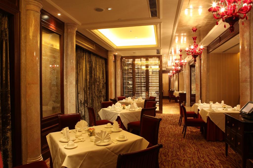 Restaurace v ubytování Grand Central Hotel Shanghai - Nanjing Road