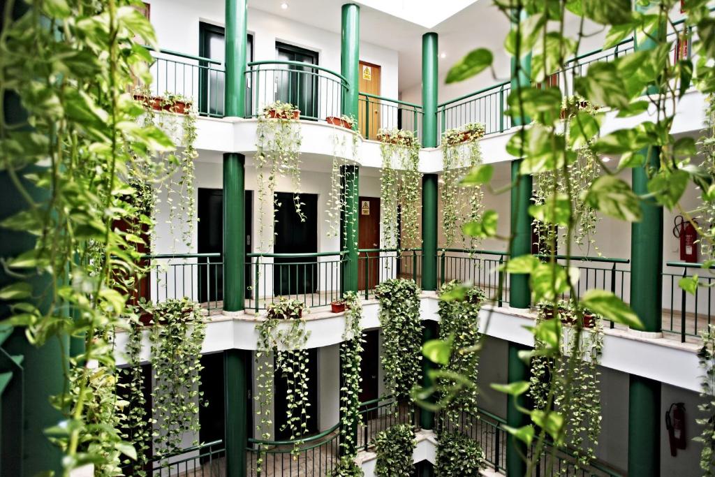 Apartamentos Vértice Bib Rambla, Seville – Updated 2023 Prices
