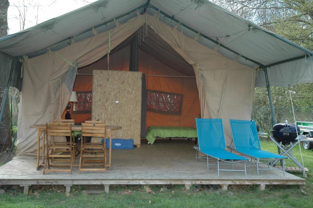Fotografie z fotogalerie ubytování Camping des eydoches - 3 étoiles v destinaci Faramans