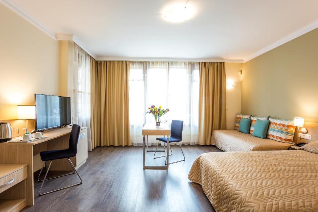 Geneva Hotel - Deluxe Doppelzimmer