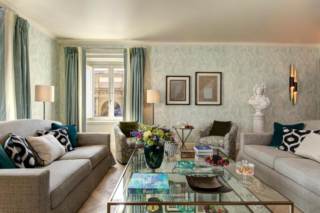 Posezení v ubytování Rocco Forte Hotel Savoy