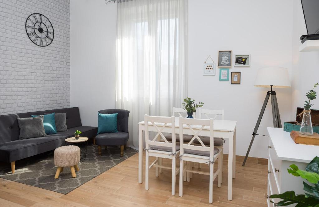 Posedenie v ubytovaní Split centre LEX apartment