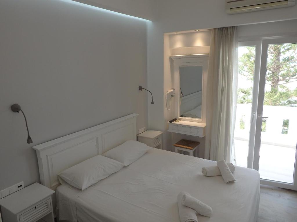 Naxos Illusion Nikos Verikokos - 16