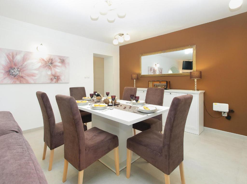 Część wypoczynkowa w obiekcie Holiday Home Villa Angelina 1233