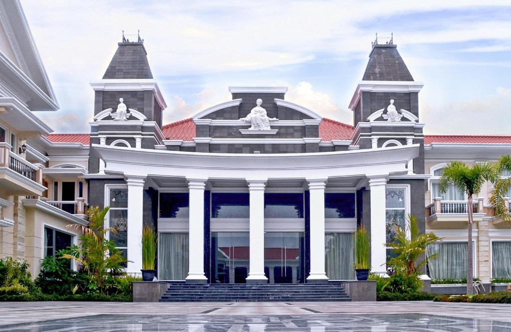 Adhiwangsa Hotel