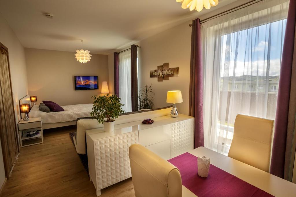 Posezení v ubytování Luxurious, lovely and romantic apartment in Tabor