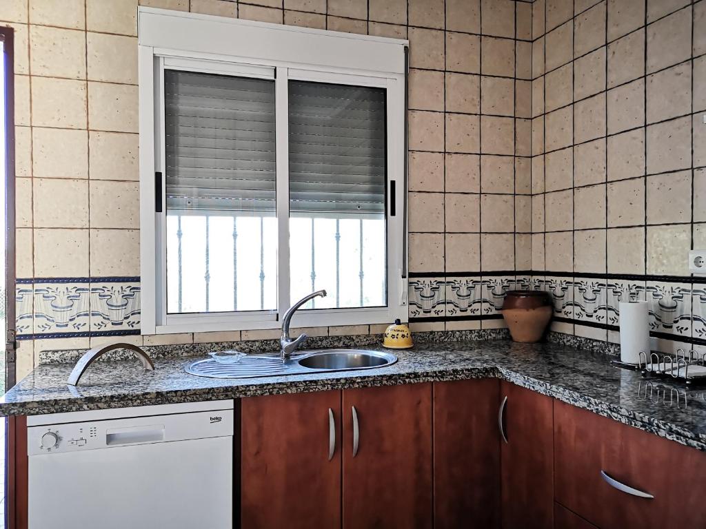 Kuchnia lub aneks kuchenny w obiekcie Casa Rural Cerca de la Playa El Rompido