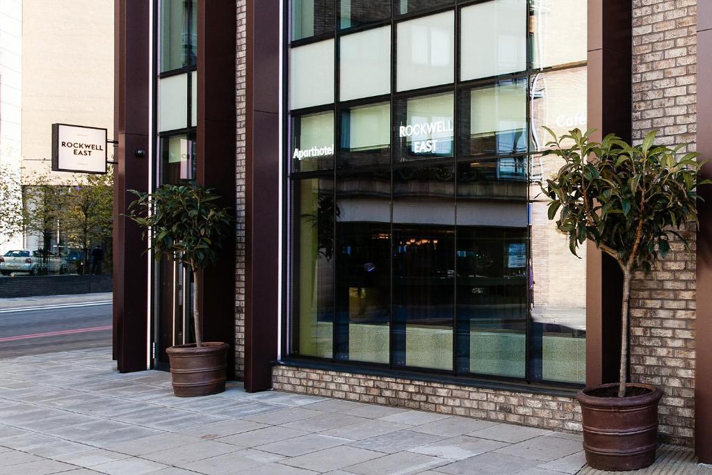 Rockwell East-Tower Bridge - Resim 17