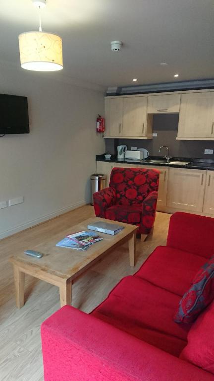 Victoria Cloisters Apartments - 