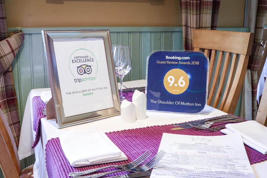 Certifikát, hodnocení, plakát nebo jiný dokument vystavený v ubytování The Shoulder Of Mutton Inn