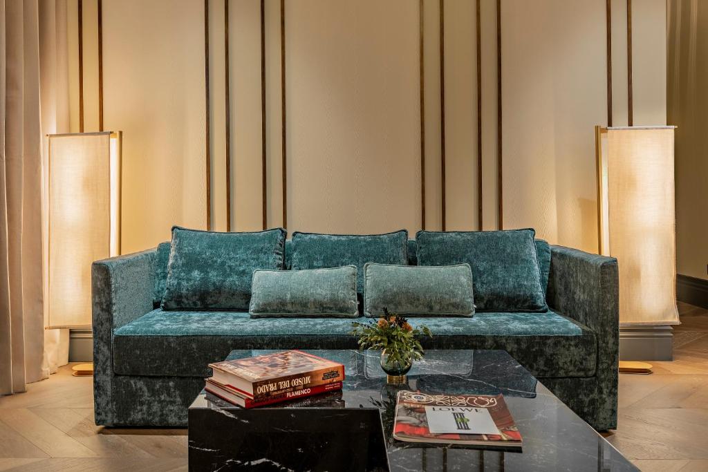 CoolRooms Palacio de Atocha - Resim 24